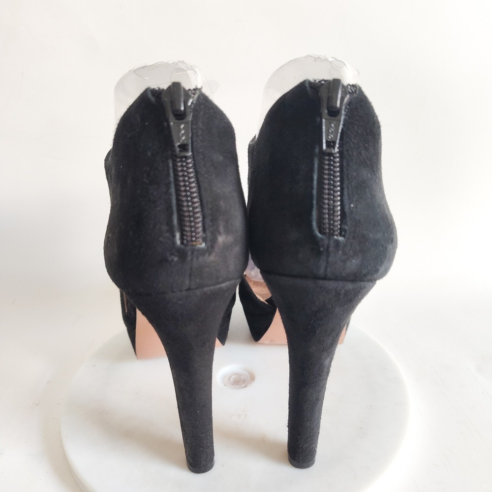 BCBGeneration Platform Heels Size 8 Stiletto Pump… - image 4